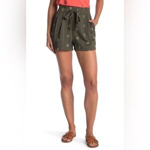 DR2 High Waist Olive Green Diamond Pattern Shorts